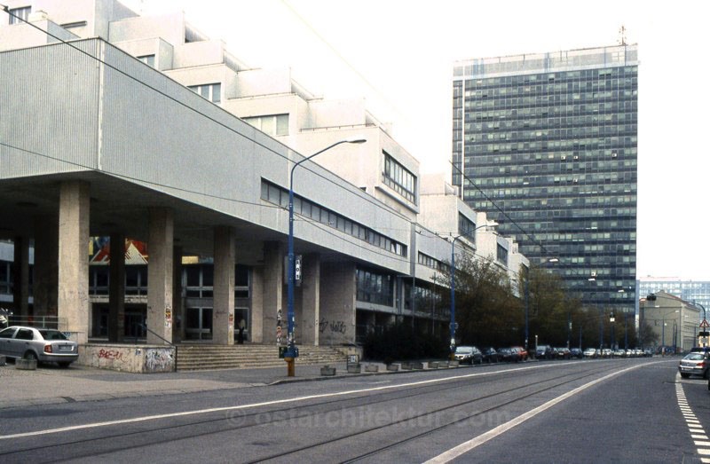 bratislava uni stu  svst 2007 03 23 022