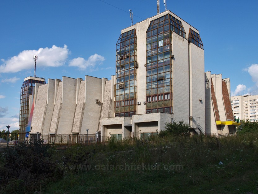 Lemberg Petelko Kaufhaus Lviv ul. Kn. Olgy 2008 08 06 007