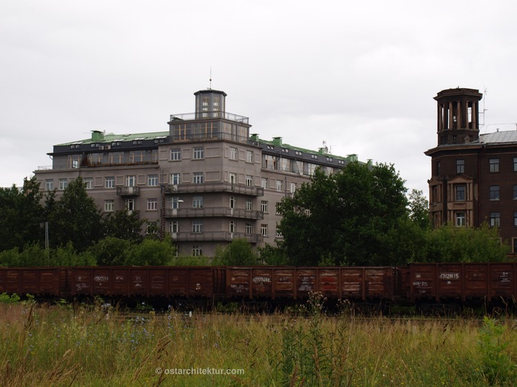 Riga-Eksporta-iela-20100708_204