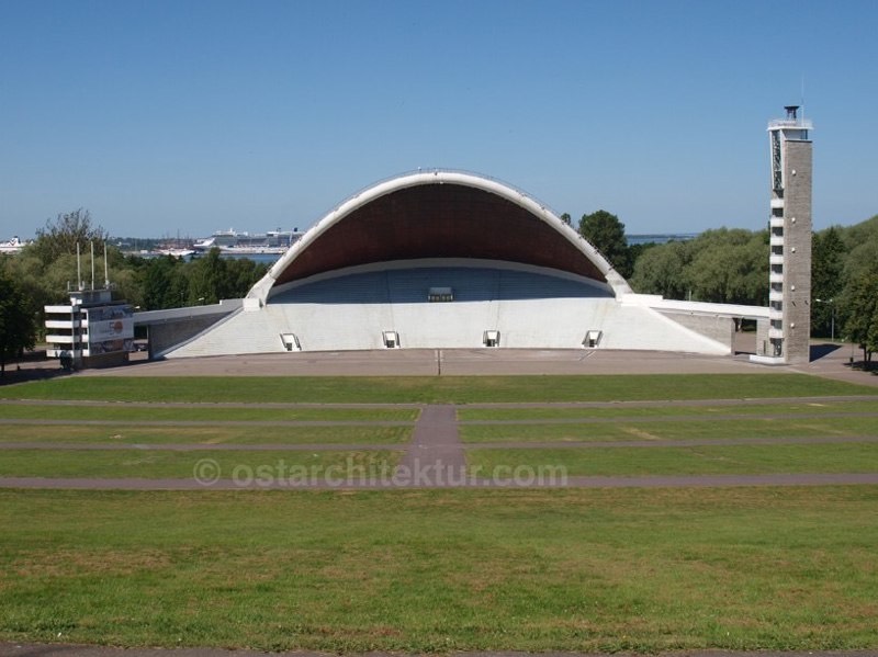 Tallinn_Song_festival_stage_20100705_014